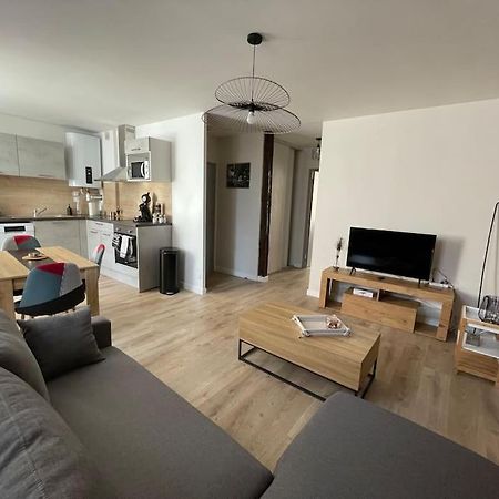 T2Entierement Renove Style Industriel Apartment Rodez Bagian luar foto