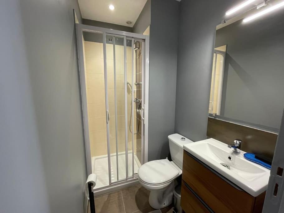 T2Entierement Renove Style Industriel Apartment Rodez Bagian luar foto