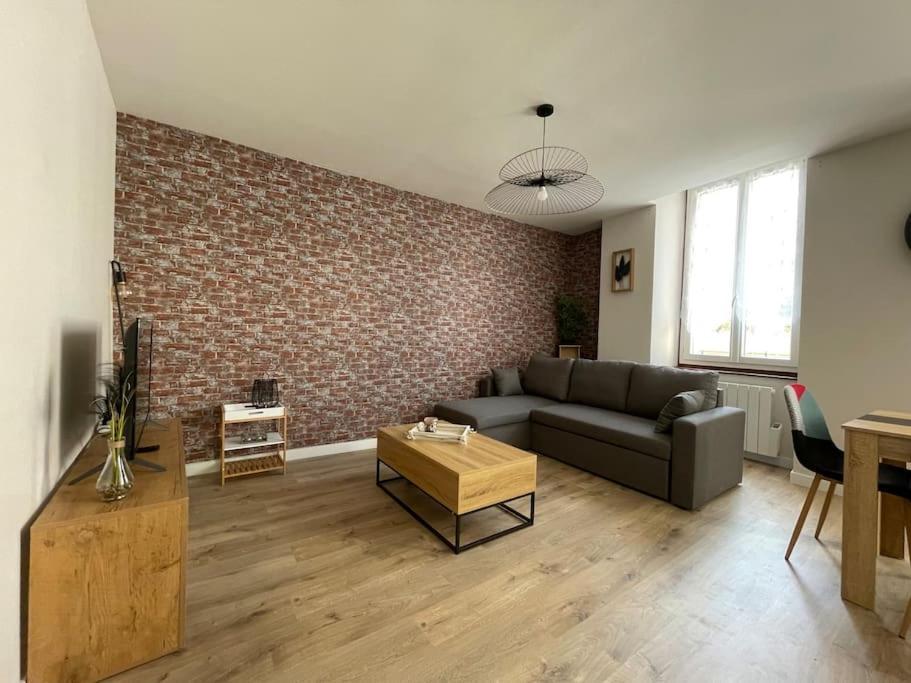 T2Entierement Renove Style Industriel Apartment Rodez Bagian luar foto